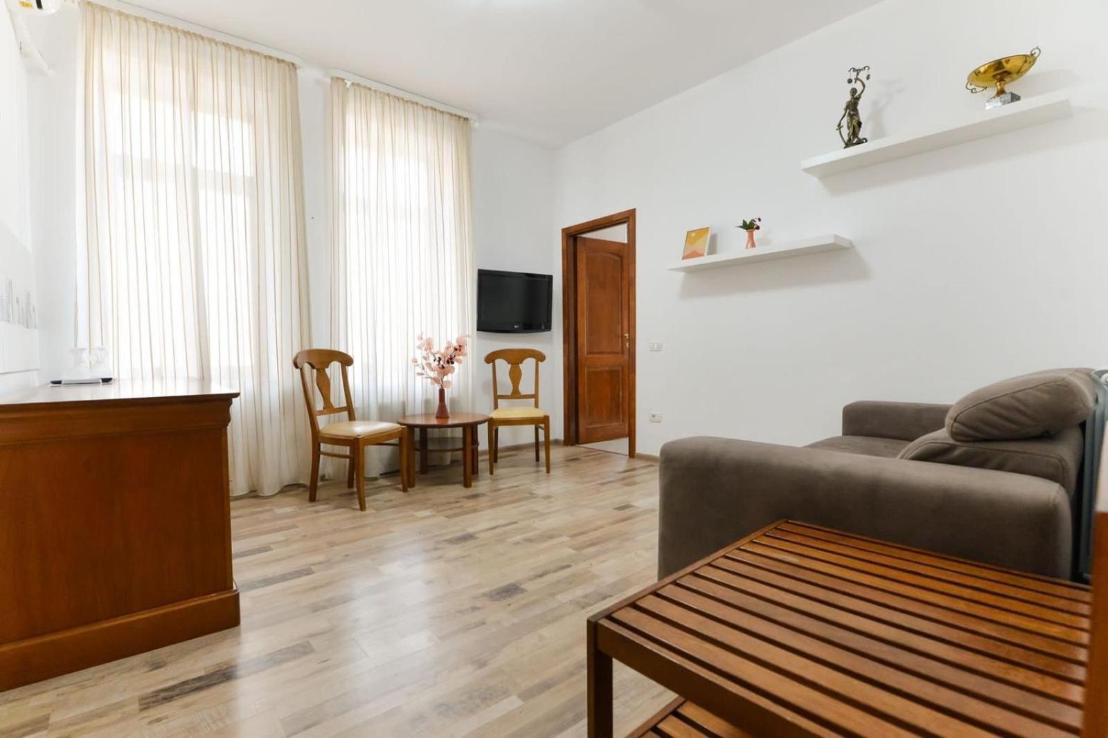Ago Apartments Бухарест Экстерьер фото